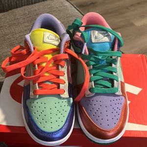 Womens Colorful dunks